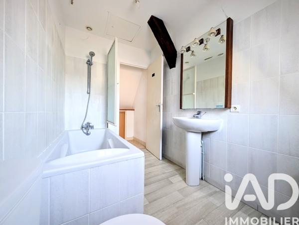 Maison à vendre 5 pièces 118 m² Tuffé Val de la Chéronne