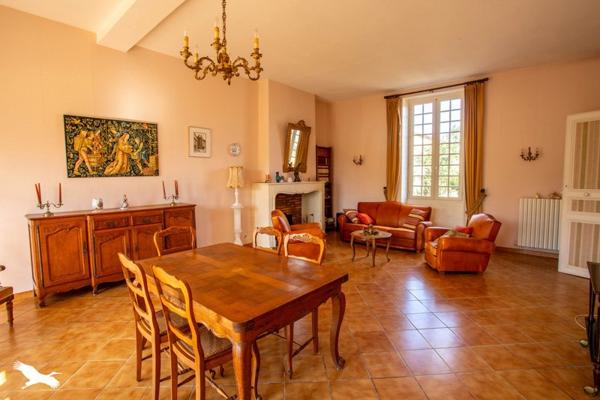 Maison à vendre 244 950 € Barsac 5 p 153 m² DPE F