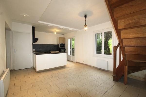 Pougues-les-Eaux (58320) Maison 160 m² – Secteur recherché