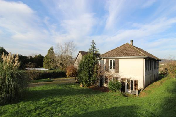 Pougues-les-Eaux (58320) Maison 160 m² – Secteur recherché