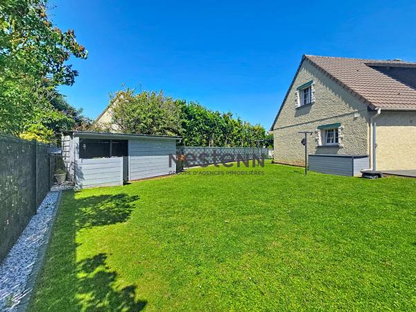 À vendre, Maison 4 chambres avec chambre et SDE au RDC