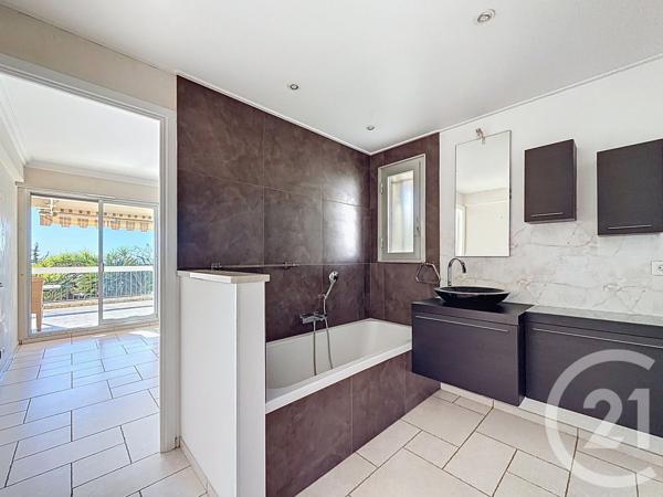 Appartement F4 à vendre  4 pièces - 95 m2 VILLENEUVE LOUBET - 06
