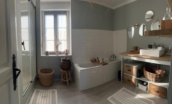 Vente Maison170 m² - 6 Pièces - AVESNES LE COMTE (62810)