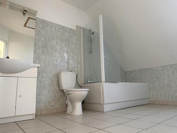 Vente Maison90 m² - 4 Pièces - AVESNES LE COMTE (62810)