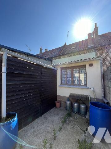 L'ETOILE - EXCLUSIVITE - MAISON - 60 m² - 2 CHAMBRES - JARDIN - GARAGE