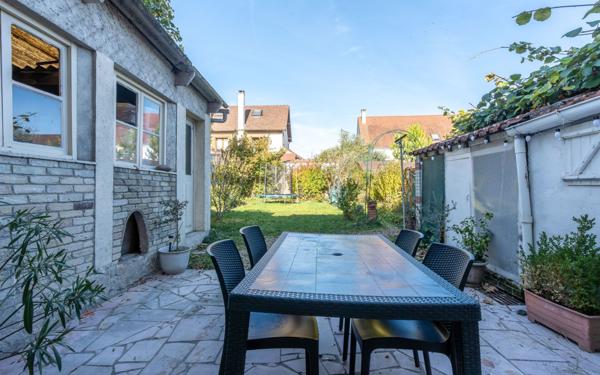 Maison à vendre    5 pièces • 85 m2 Créteil