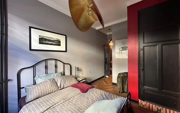 Appartement à vendre    3 pièces • 98 m2 Nice