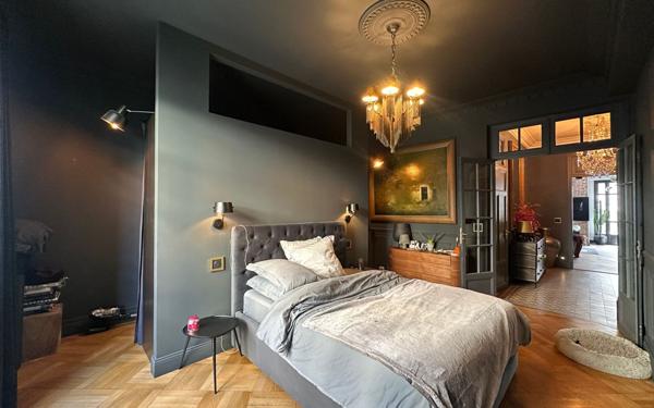 Appartement à vendre    3 pièces • 98 m2 Nice