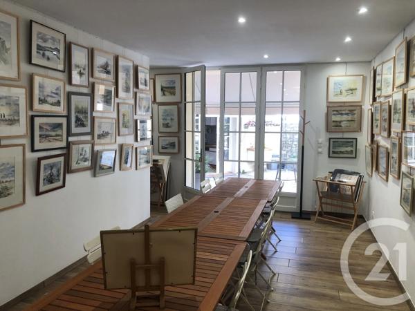 Maison à vendre  5 pièces - 178 m 2   ST JEAN D ANGELY  - 17