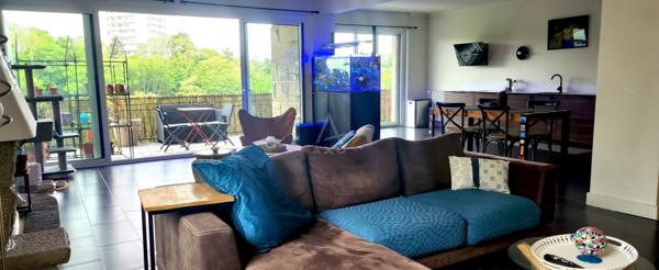 Appartement spacieux de 138m2 avec grande terrasse de 30m2 et double garage