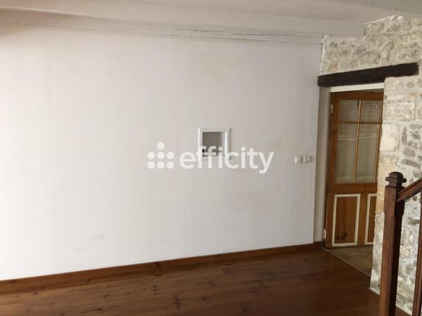 Maison
         5 pièces
        - 119 m² 460 000 € *