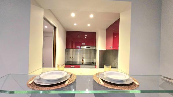 Appartement à vendre 2 pièces PARIS 8EME ARRONDISSEMENT (75)