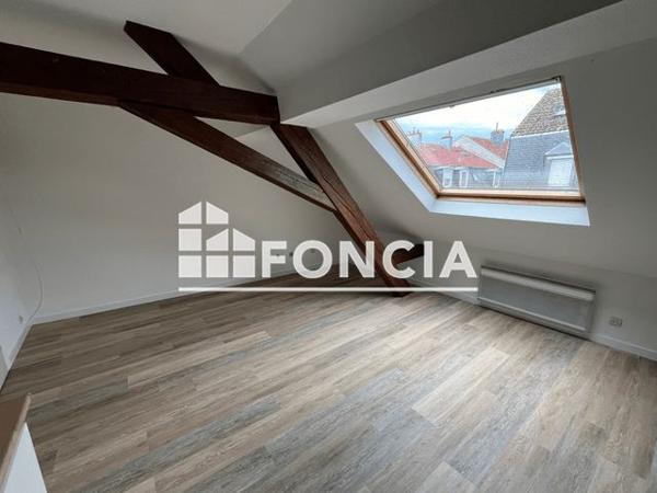 Location Studio 17 m² - 17 RUE LAURENT Mulhouse 68100