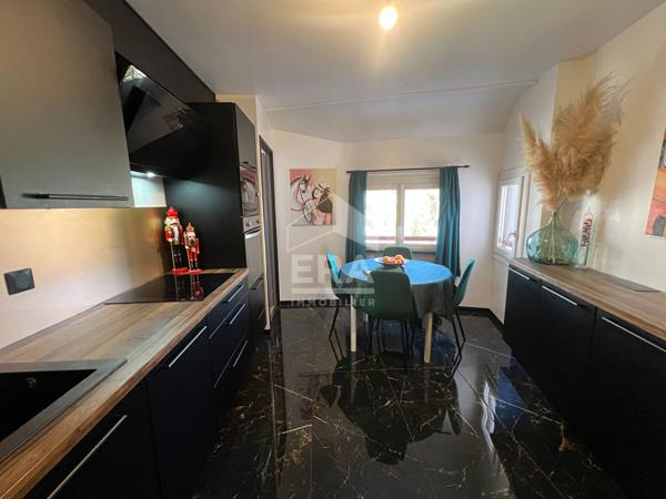 Appartement 87 m2 avec terrasse, garage, et cave - Tarbes 