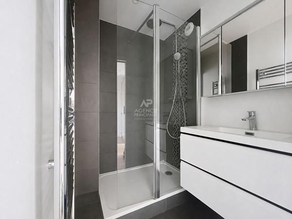 Chatou - Appartement 3 pièces entièrement rénové €237 000 ** - Référence 162079