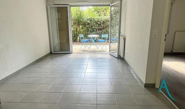 Toulouse 2 pièce(s) 38 m2 -Jardin privatif, parking