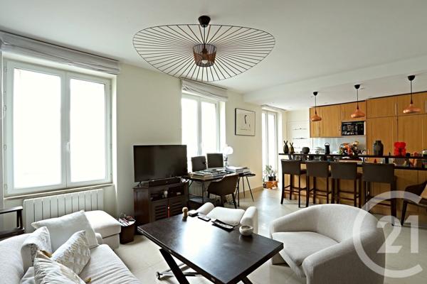 Appartement F3 à vendre  3 pièces - 67 m2 PARIS - 75008