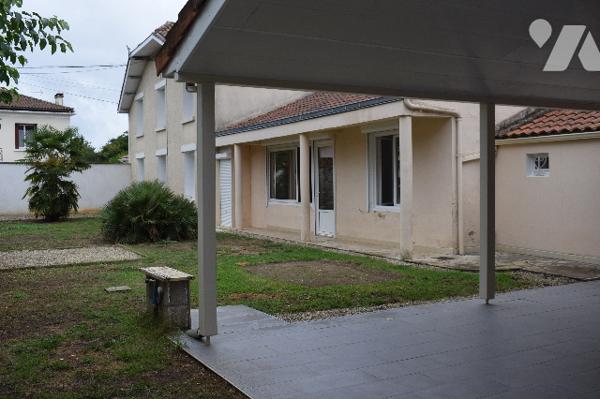 MAISON MANSLE PROCHE DES COMMERCES 205 M2 + ANNEXE 43M2