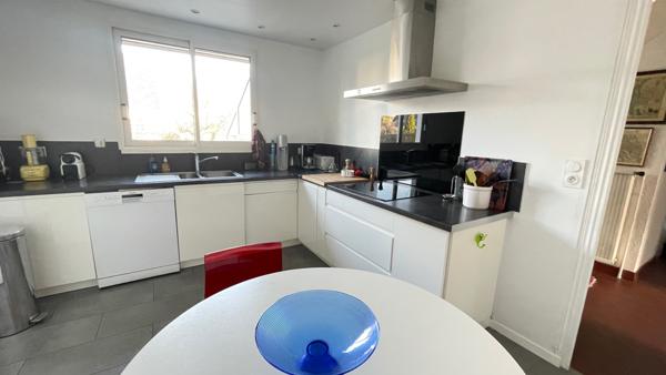 Arradon (56610) MAISON ARRADON, GOLFE DU MORBIHAN, 120 M2, 4 CHAMBRES, A 7 KMS DE VANNES