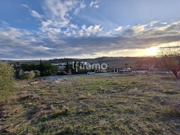 Terrain à bâtir viabilisé – 1 446 m² – Gaja-et-Villedieu