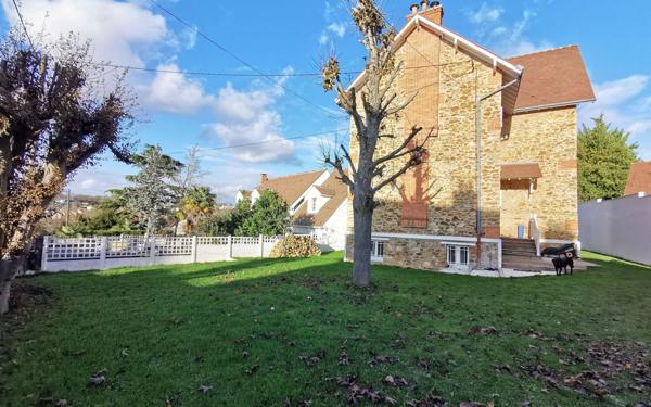 Maison à vendre    6 pièces • 200 m2 Brunoy