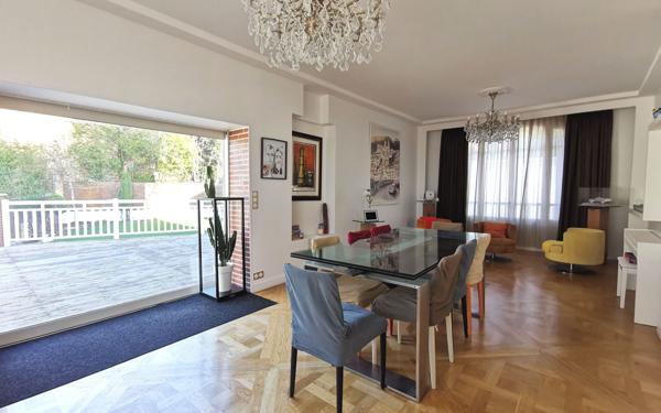 Maison à vendre    6 pièces • 200 m2 Brunoy