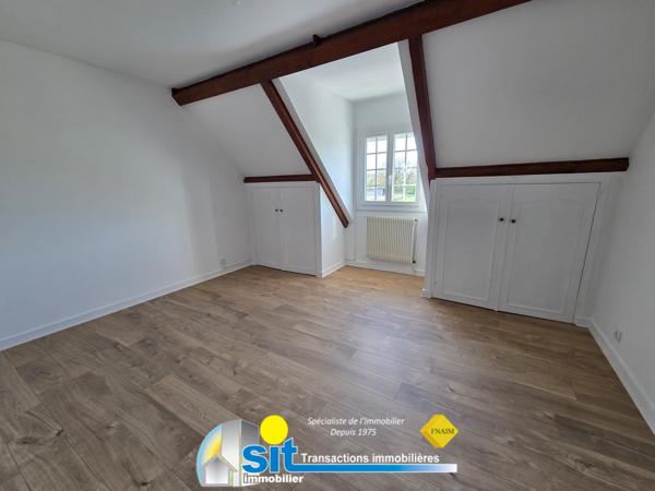 Villa 212 m² sur les hauteurs de Roussillon – Calme absolu – Piscine – Terrain 1 616 m²