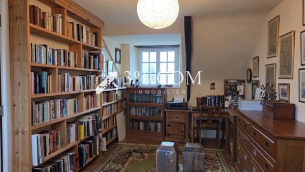 Maison 5 pièce(s) 3 chambre(s) 160 m²