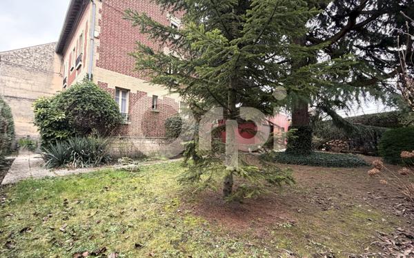 Maison à vendre    7 pièces • 270 m2 Soissons