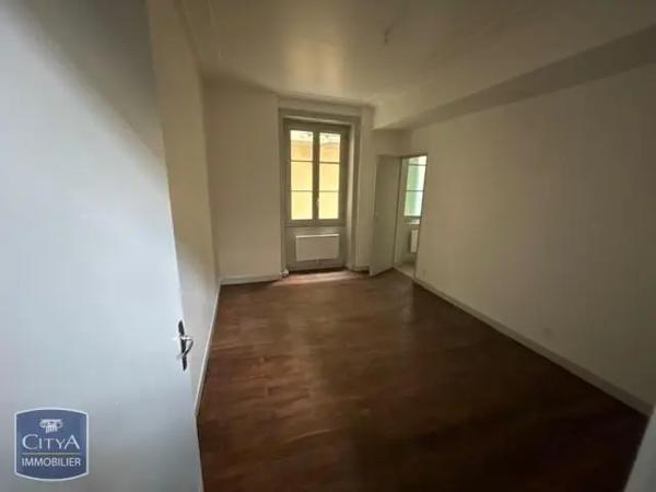 Appartement à louer 2 pièces 59.25m² Villefranche-sur-Saône (69400)