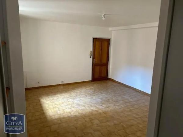 Appartement à louer 2 pièces 59.25m² Villefranche-sur-Saône (69400)