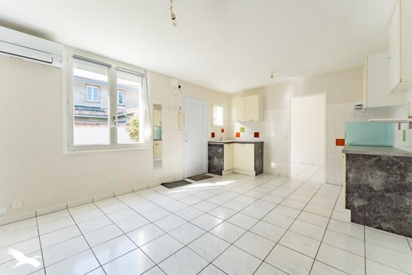 Maison à vendre 265 500 € Bordeaux 3 p 42 m² DPE C