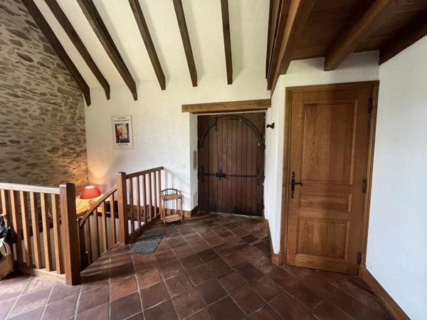 Maison à louer 750 € CC Laval-de-Cère 3 p 96 m² DPE C