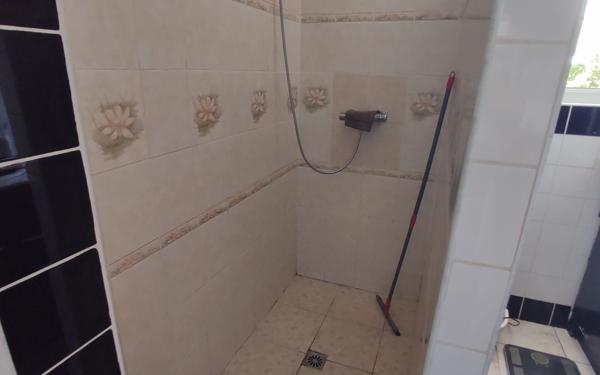 Maison à vendre    5 pièces •  Montrem