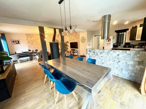 La Meignanne (49770) Maison 4 chambres + bureau sur sous-sol, terrain 1000 m²