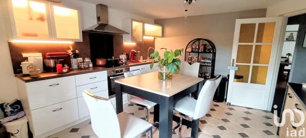 Appartement 3 pièces de 87 m² à Uzerche (19140)