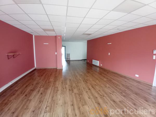 Vente
                Local commercial120 m² - 4 Pièces -
                    LANGUIDIC (56440)
