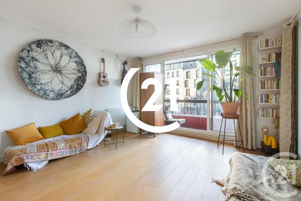 Appartement F3 à vendre  3 pièces - 70 m2 PARIS - 75018