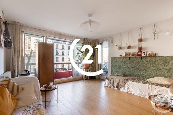 Appartement F3 à vendre  3 pièces - 70 m2 PARIS - 75018