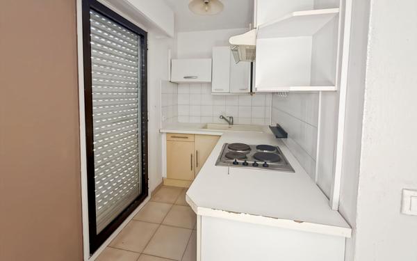 Appartement à vendre    1 pièce • 27,16 m2 Antibes