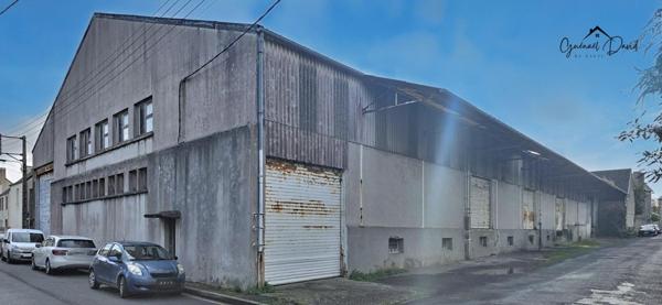 Grand entrepôt polyvalent à vendre – Saint-Pol-de-Léon