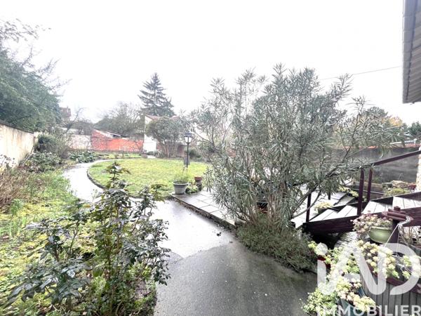 Maison à vendre 10 pièces 222 m² Villeneuve-le-Roi