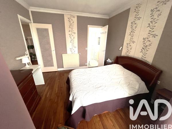 Maison à vendre 10 pièces 222 m² Villeneuve-le-Roi