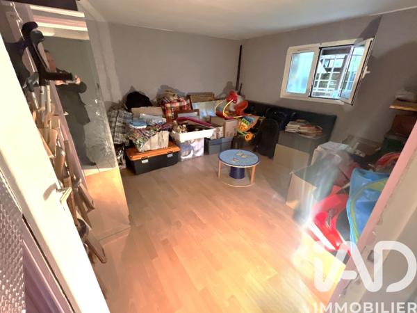 Maison à vendre 10 pièces 222 m² Villeneuve-le-Roi