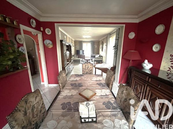 Maison à vendre 10 pièces 222 m² Villeneuve-le-Roi