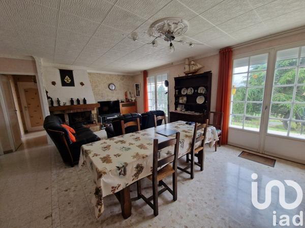 Maison 4 pièces de 69 m² à Ferrières-en-Gâtinais (45210)