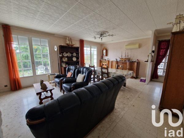 Maison 4 pièces de 69 m² à Ferrières-en-Gâtinais (45210)