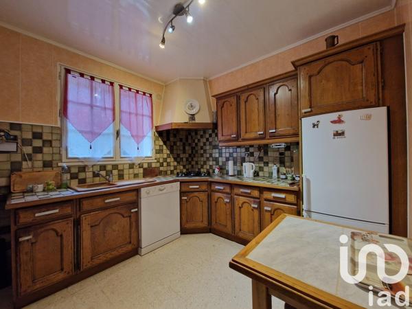 Maison 4 pièces de 69 m² à Ferrières-en-Gâtinais (45210)