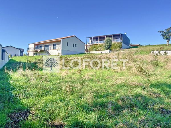 Achat terrain Bressuire - 823 m² - 67 690 €