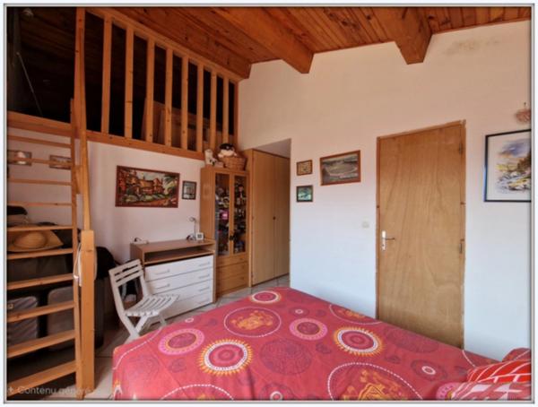 Maison à vendre 5 pièces VINASSAN (11)